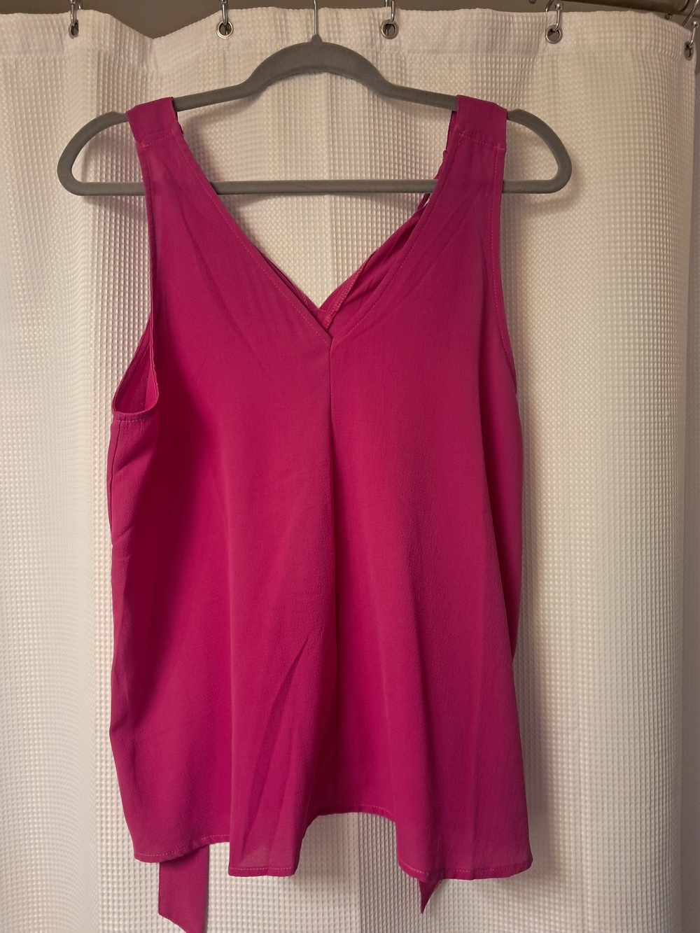 She + Sky Fuchsia V-Neck Sleeveless Camisole